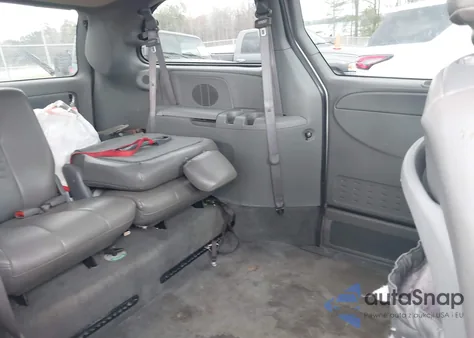 2004 Dodge Grand Caravan Sxt from USA, damaged, VIN 2D4GP44L64R617312